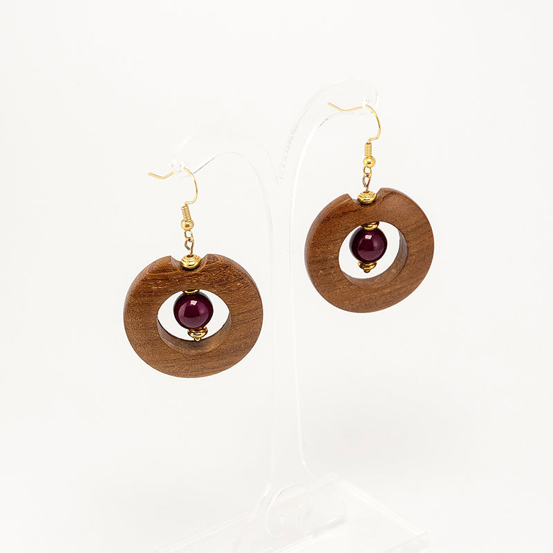 Gold Victoria. Iroko Circle Wooden Earrings with Gold plated Zamak and Dark purple beads A046-4
