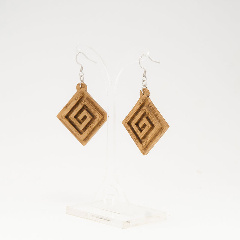 Αspasios Oak Rhombus Wooden Earrings with Greek Engrave meandros A078-1