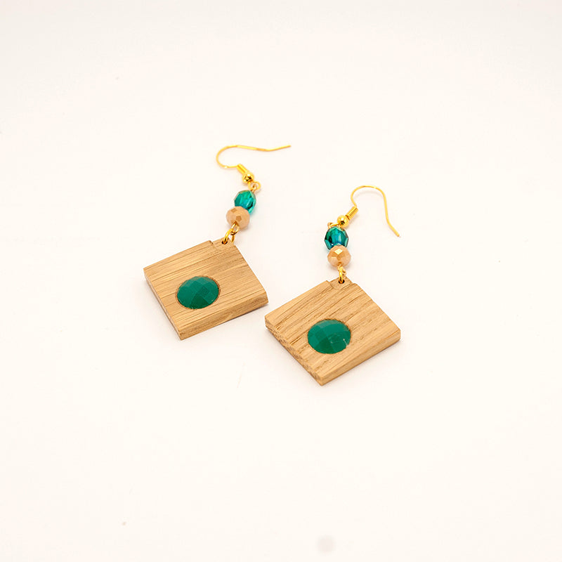 Akari. Oak Rhombus Wooden Earrings with Green and Beige beads A125-1