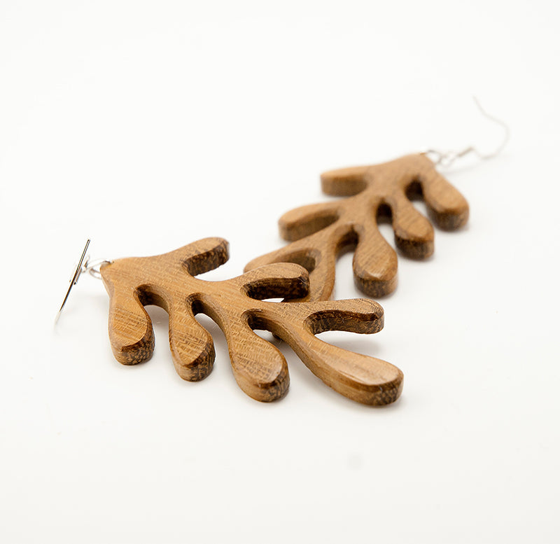 Matisse. Iroko Leaf Wooden Earrings with the form of famous painter A131-1