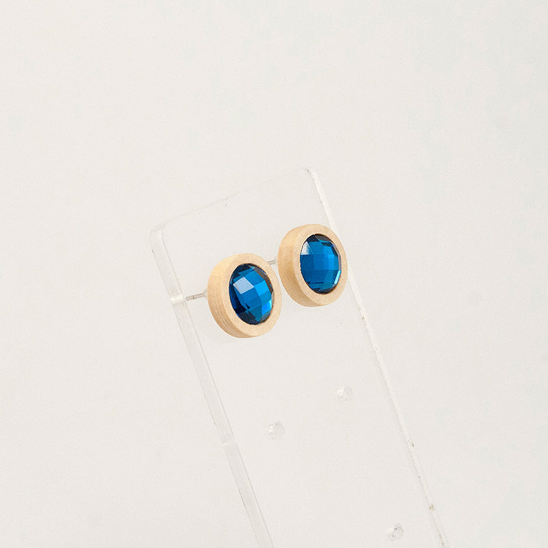Marita. lemon wood Circle Wooden Earrings with  Blue polyhedral crystal beads A137-6