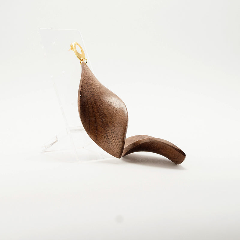 Nihira. Walnut Leaf Wooden Earrings with Natural Flow Design A145-1